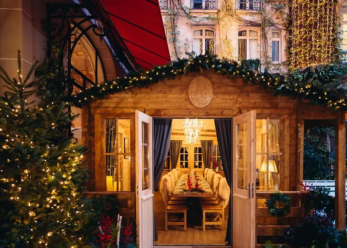 Hôtel Plaza Athénée - Dorchester Collection